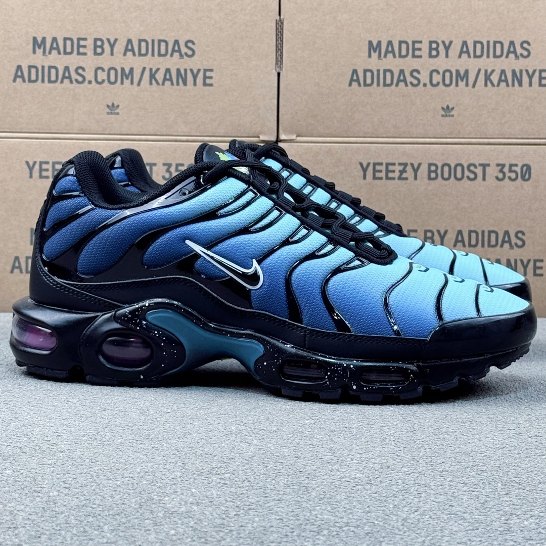 Nike Air Max Plus Drift TN Air Cushion Sneakers Blue/Black