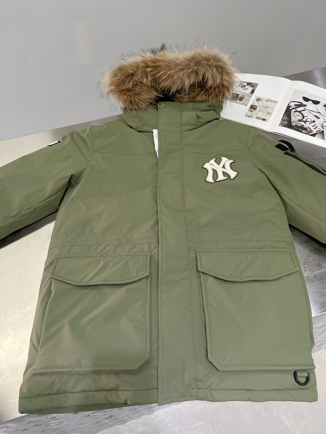 MLB NY Yankees Fur-Trim Down Parka Olive
