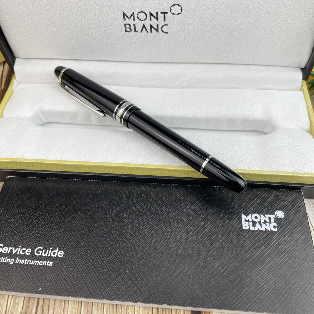 Montblanc Luxury Rollerball Pen Gift Set Black
