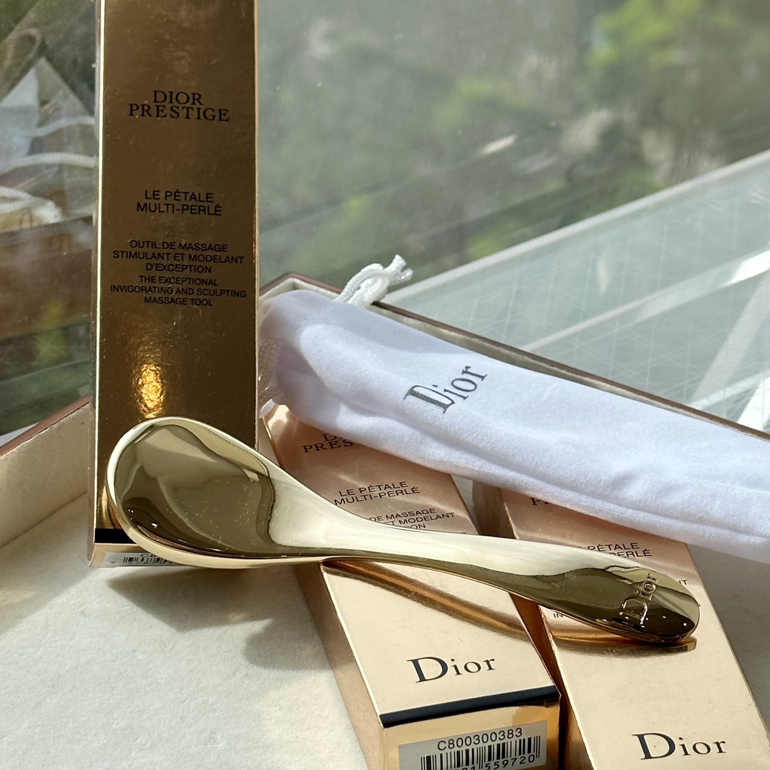Dior Prestige Le Petale Facial Massage Tool Gold