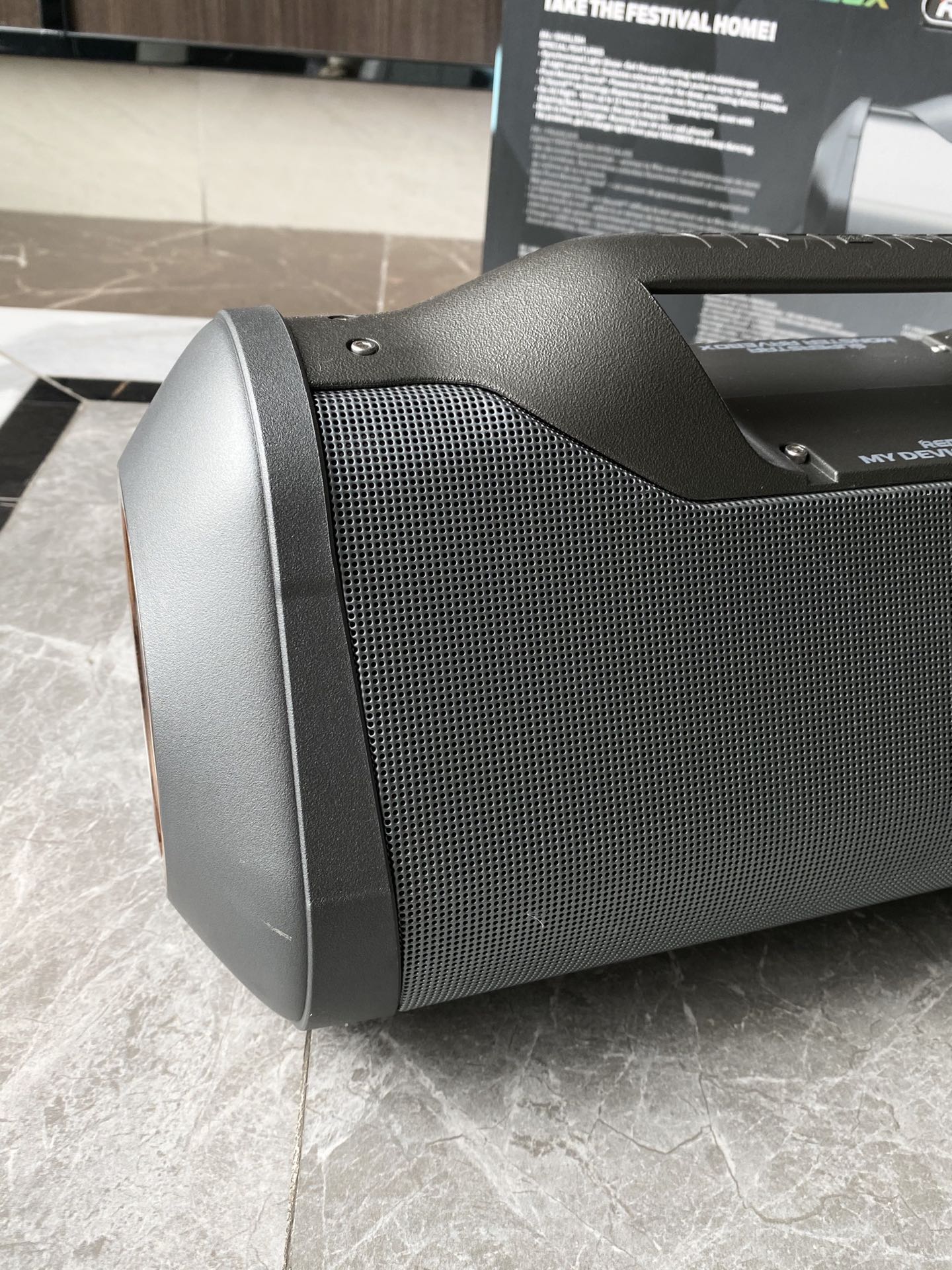 Monster Ravebox Portable Party Speaker NFC Black