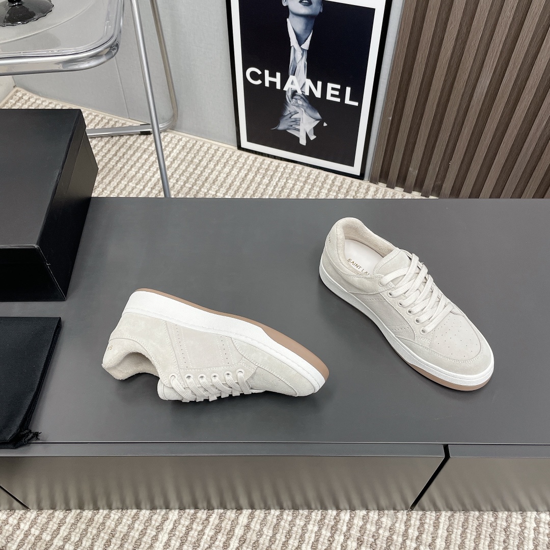 YSL SL61 Low-Top Sneakers Beige