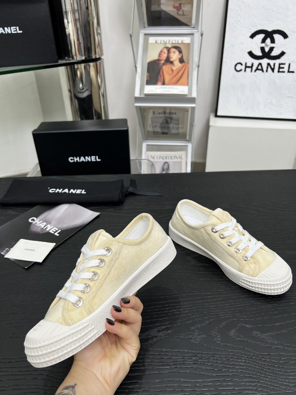 Chanel Vintage Low-Top Sneakers Beige