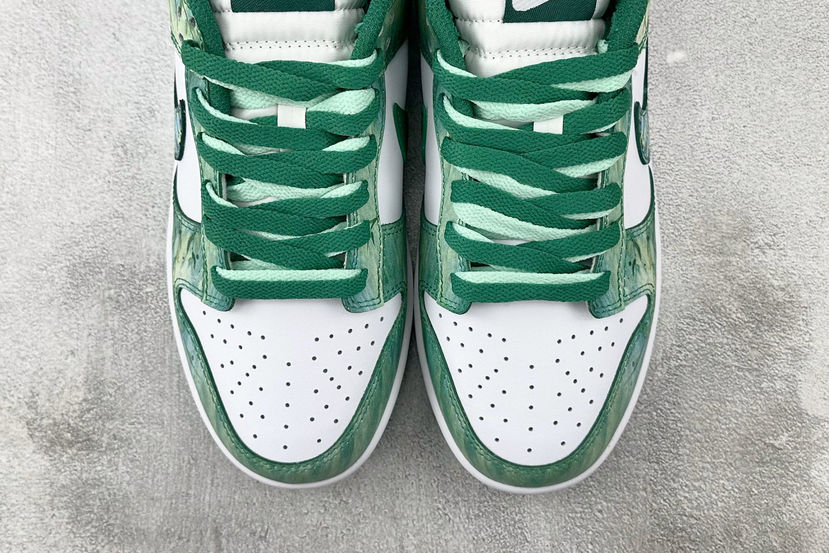 Nike Dunk Custom Green