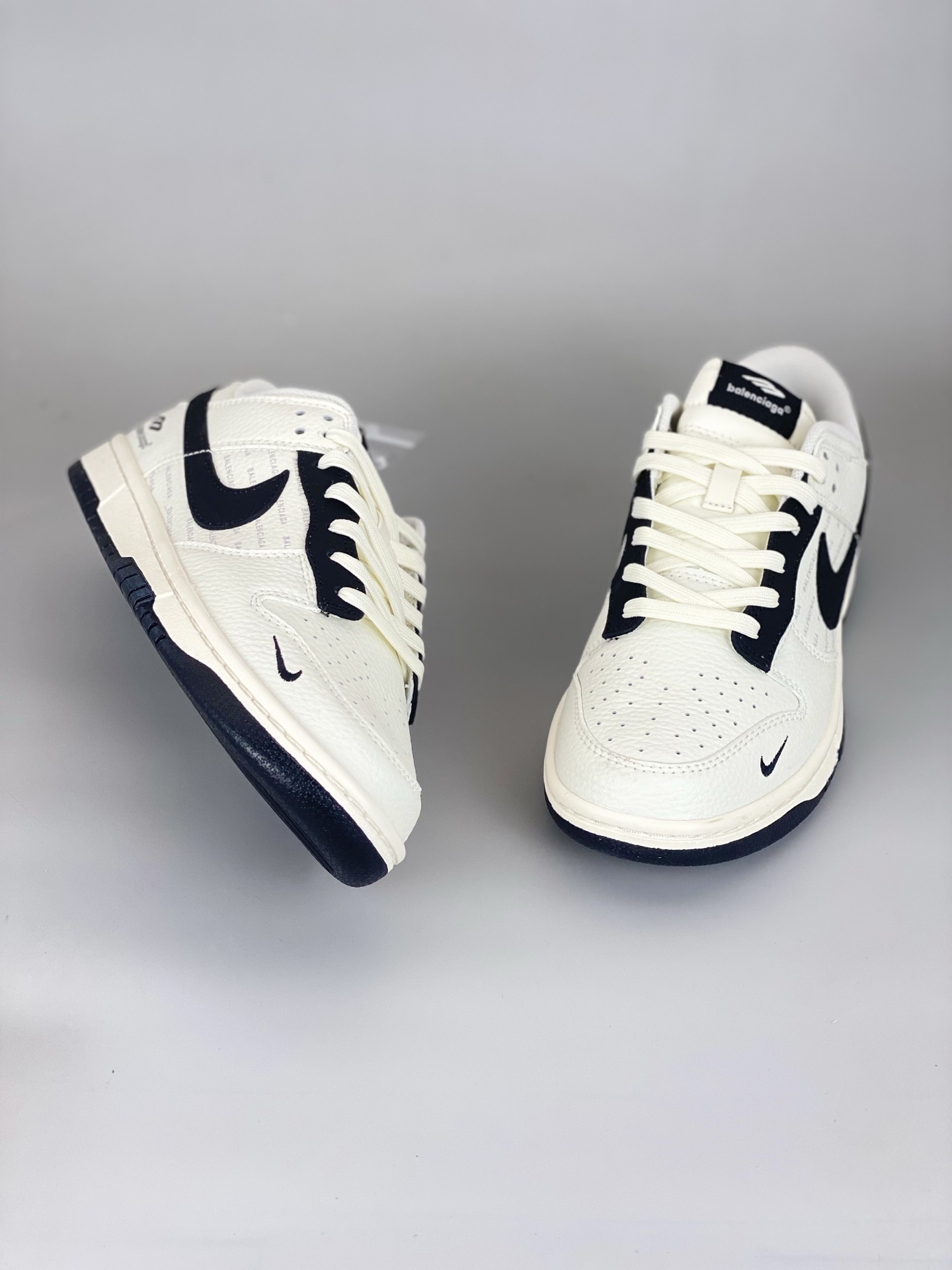 Nike SB Dunk Low Cream Black