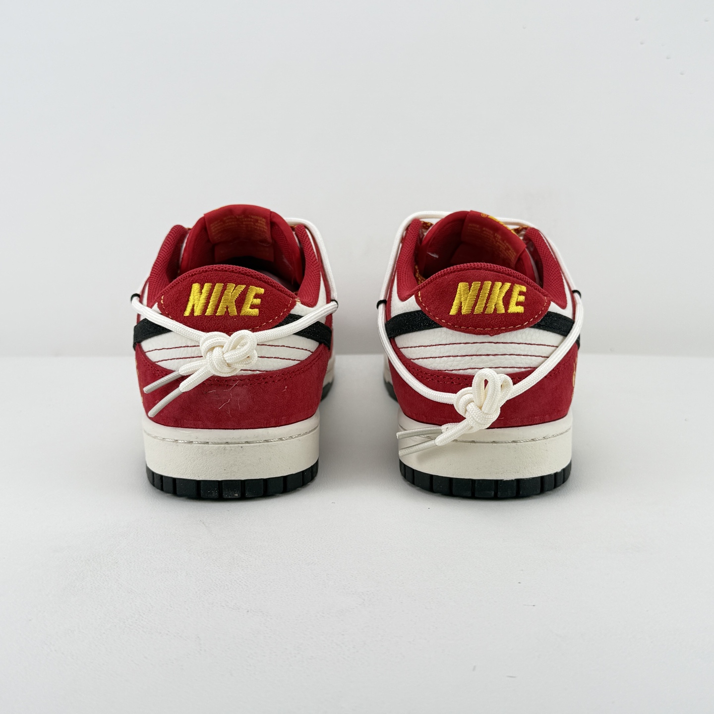 Nike SB Dunk Snake Red White