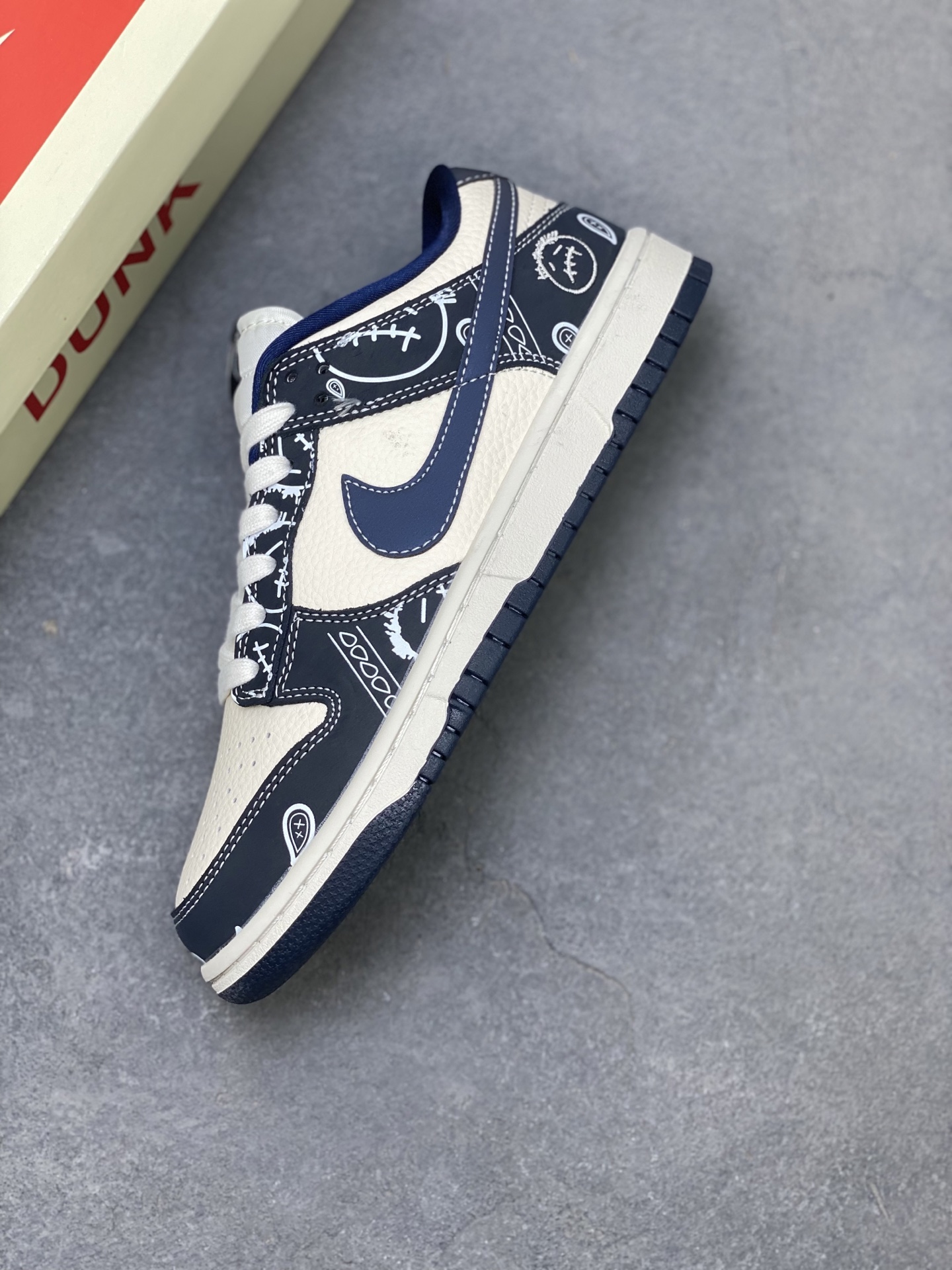 Nike Dunk Low DIY Navy Sail