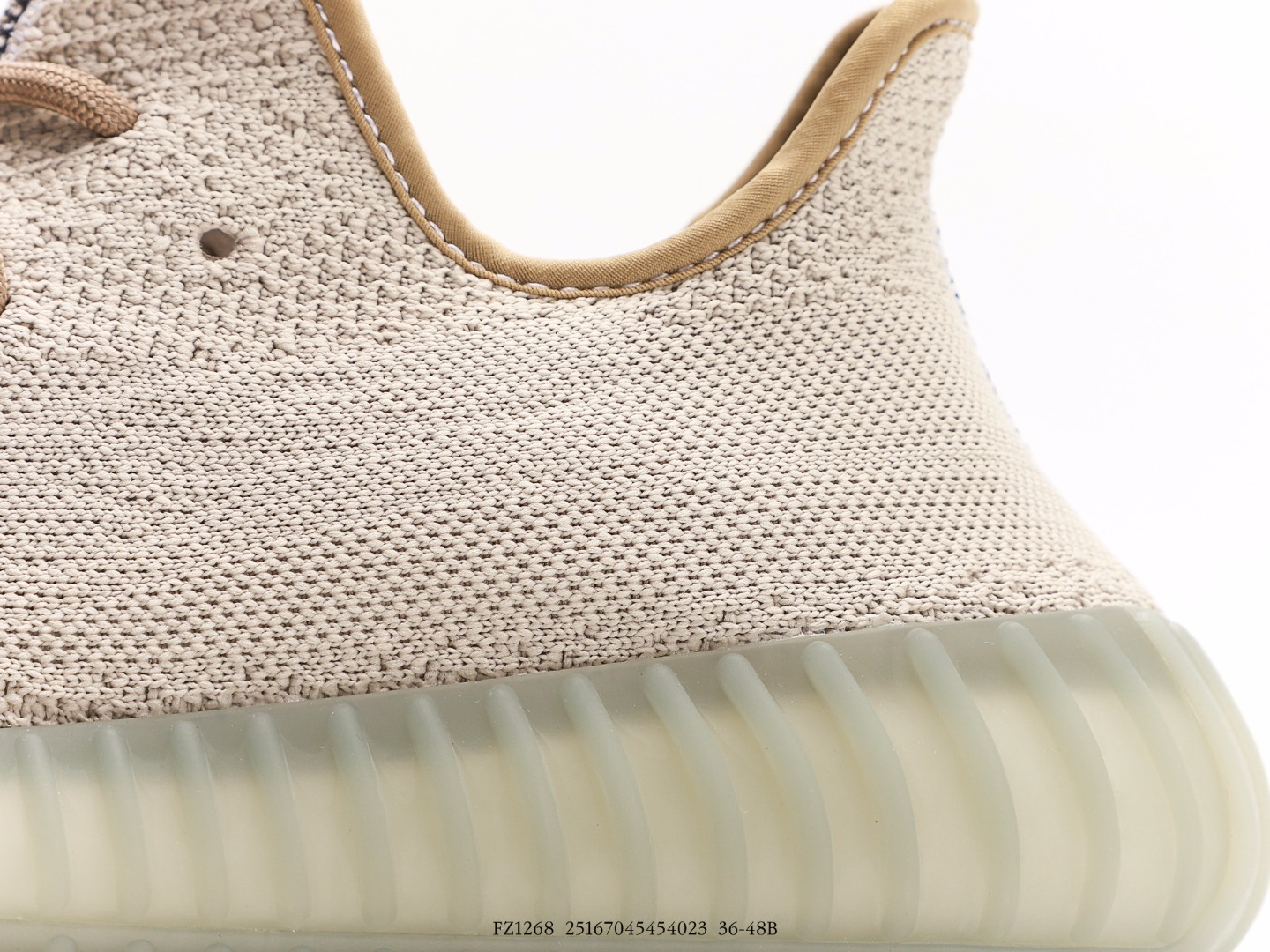 Adidas Yeezy Boost 350 V2 Knit Sneakers Beige/Green