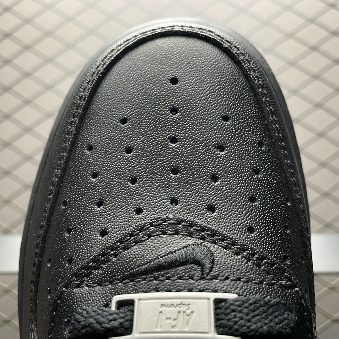 Nike Air Force 1 Mid x Supreme Sneakers Black