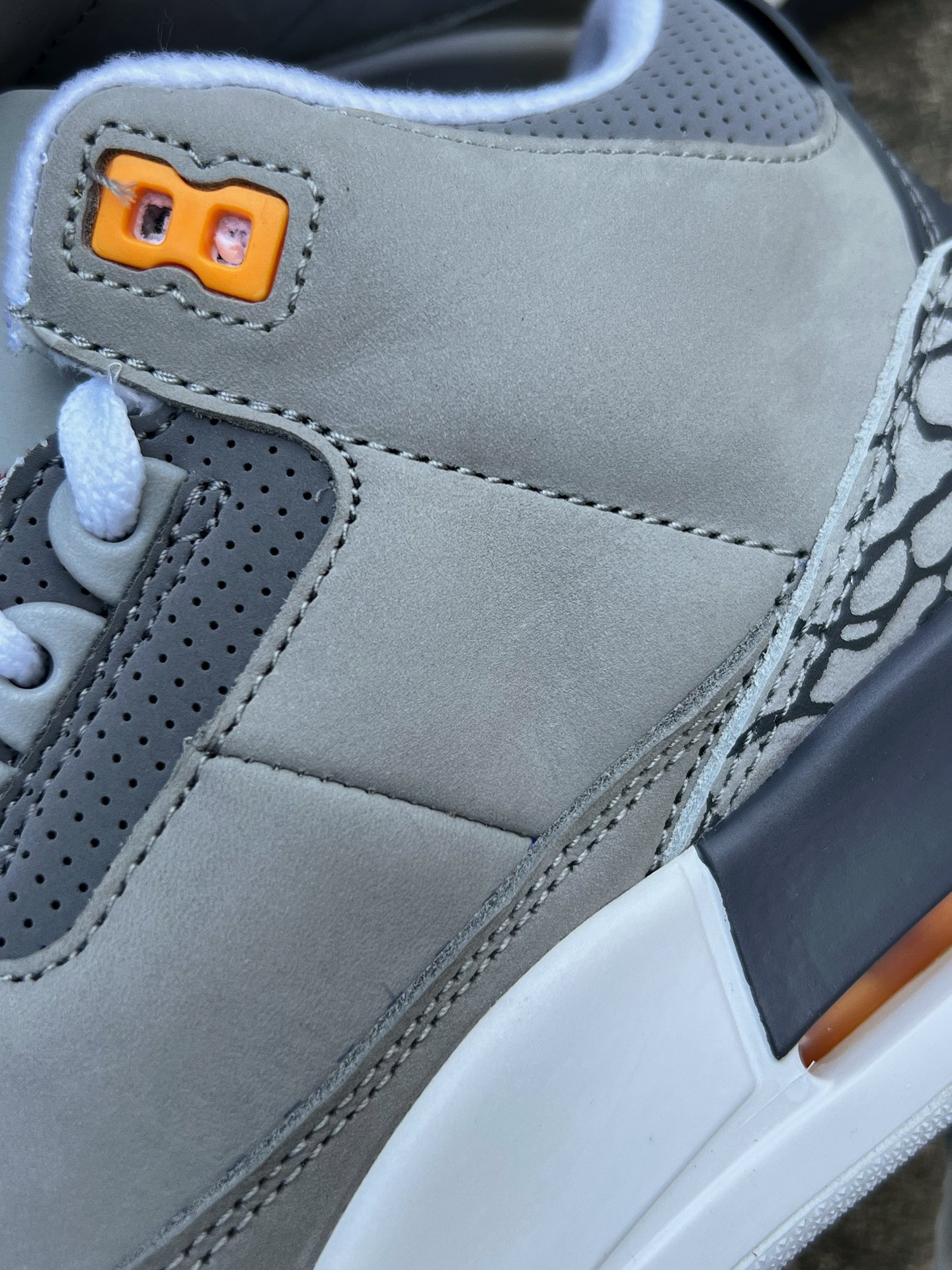 Jordan Air Jordan 3 SE Denim Grey/Red