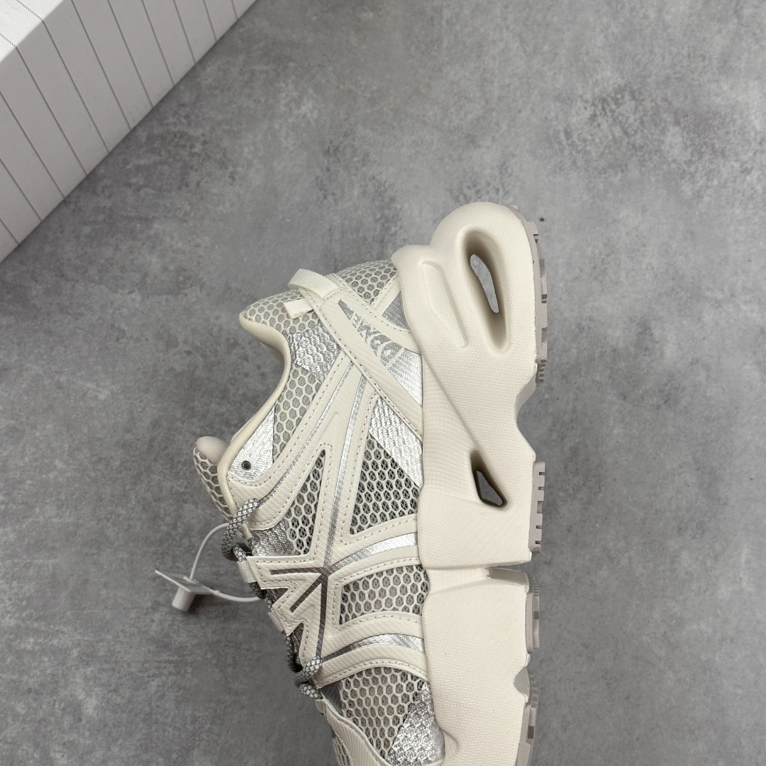 MLB Dome Runner Dad Sneakers White/Silver