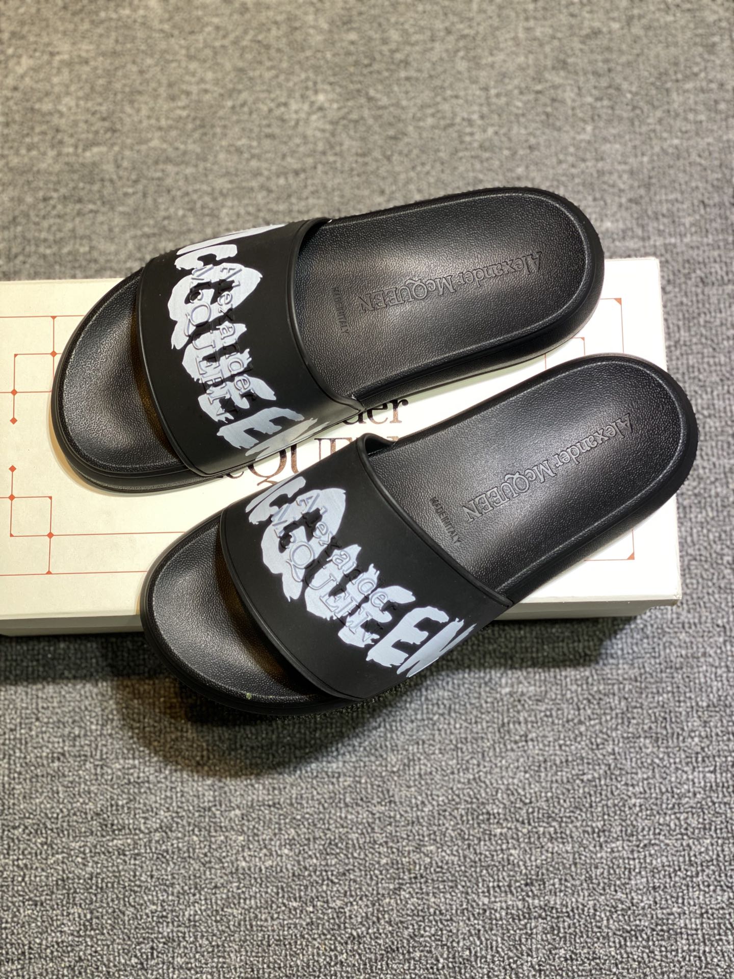 Alexander McQueen Logo Slides Black