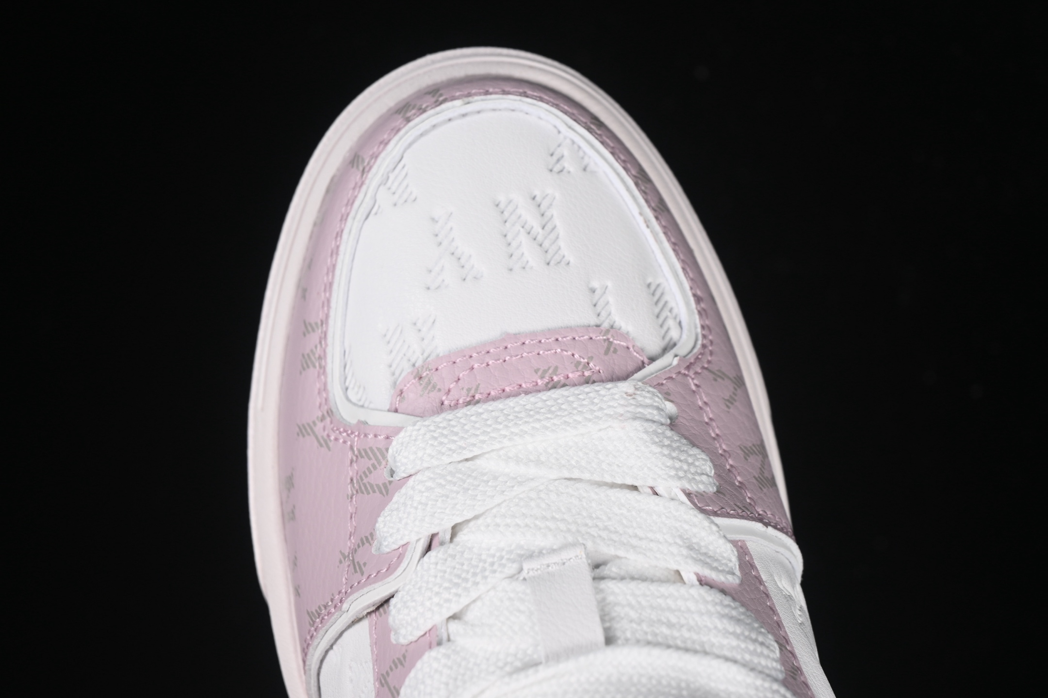 MLB NY Chunky Liner Embossed Monogram Sneakers Pink/White
