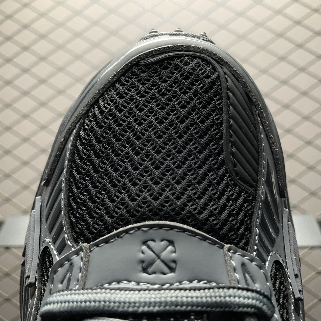 Off-White Low-Top Retro Casual Sneakers Black/Grey