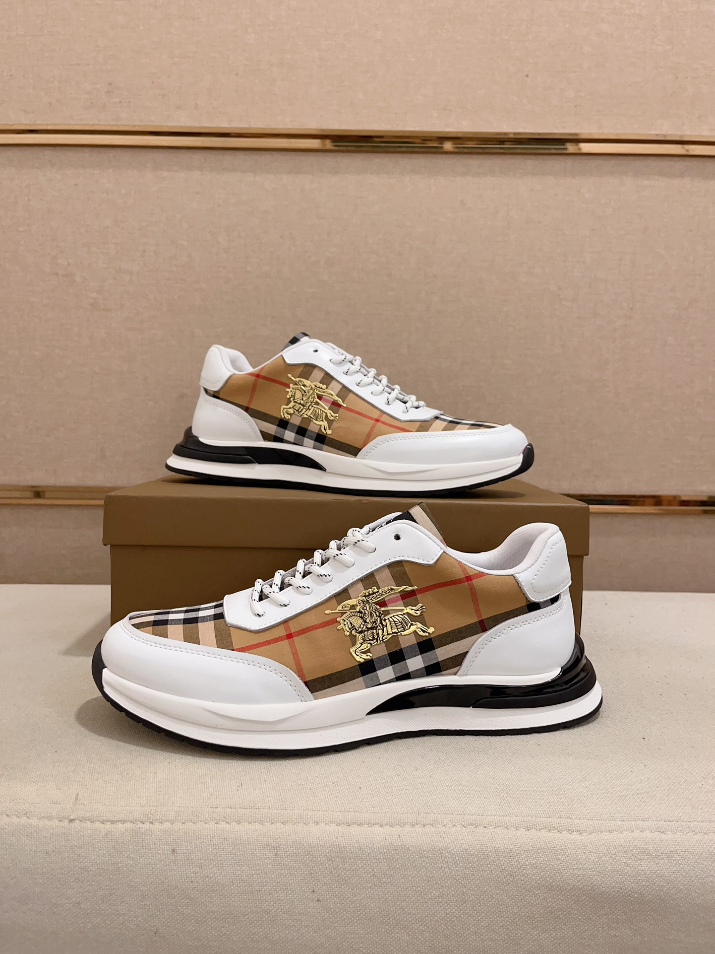 Burberry Vintage Check Leather Sneakers - Beige