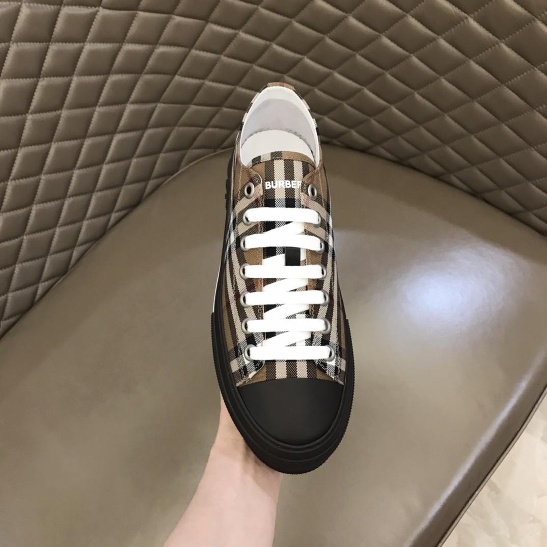 Burberry Vintage Check Low-Top Sneakers Khaki