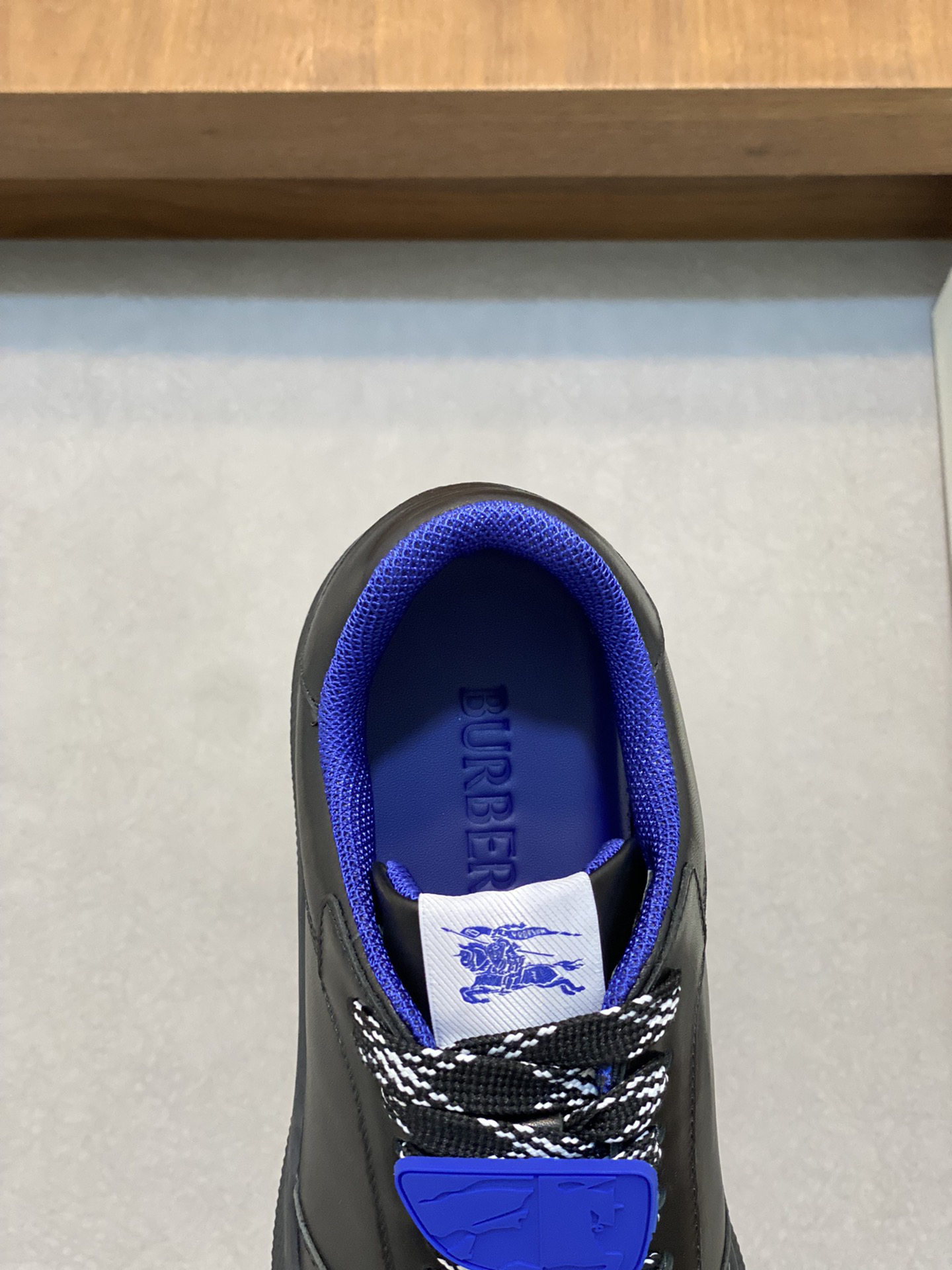 Burberry Leather Low-Top Sneakers Black/Blue