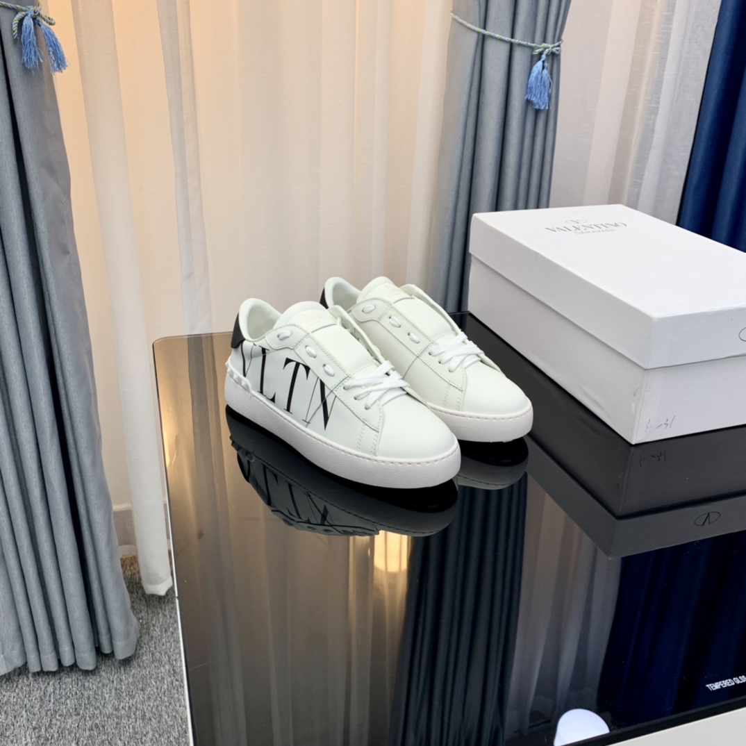 Valentino VLTN Logo Strap Sneakers White/Black