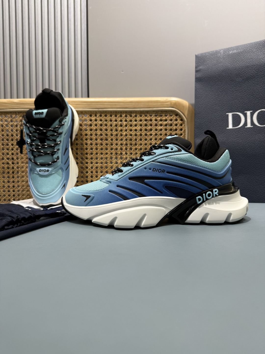 Dior B44 Blade Chunky Runner Sky Blue