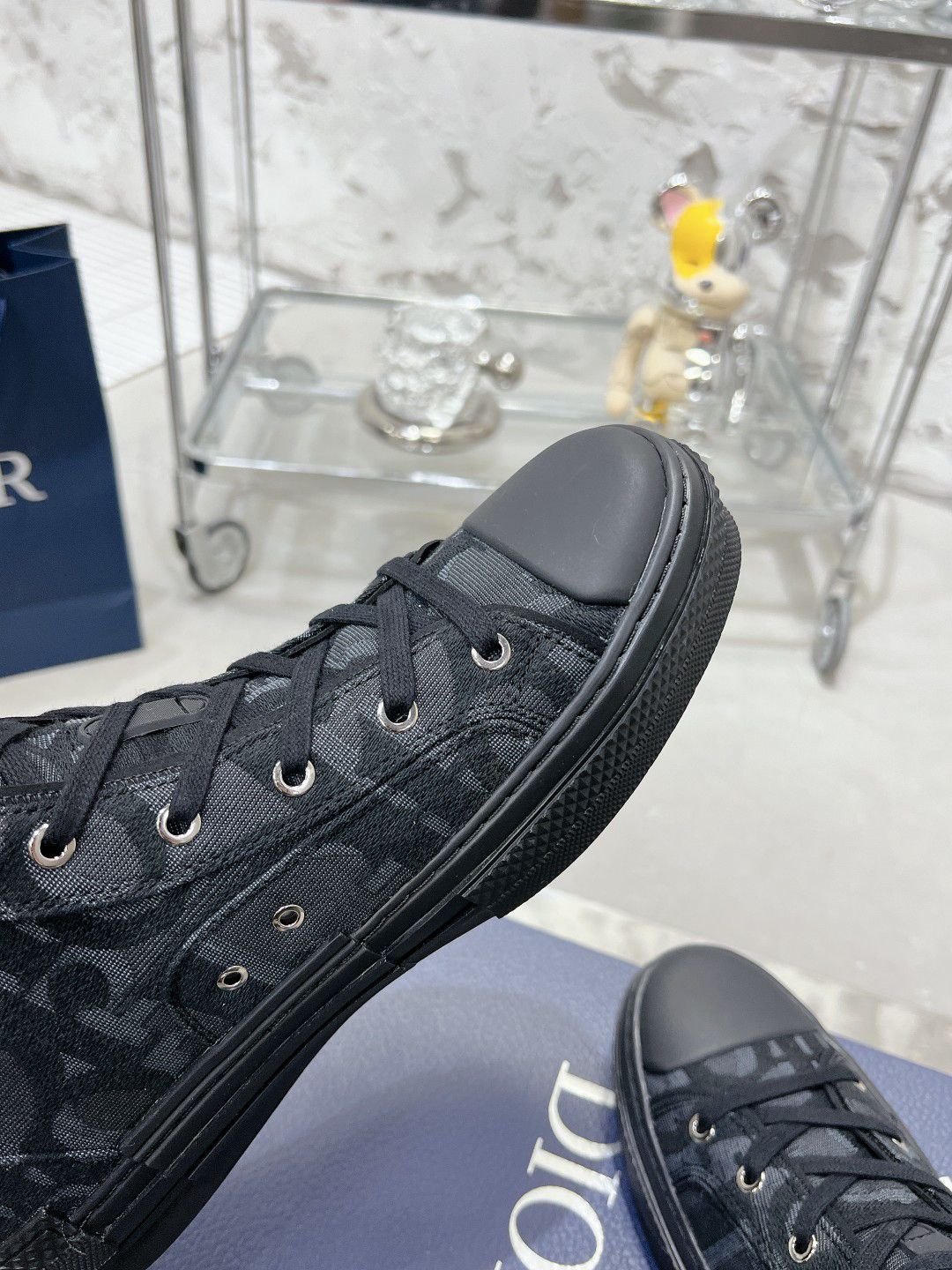 Dior B23 Oblique High-Top Sneakers Black