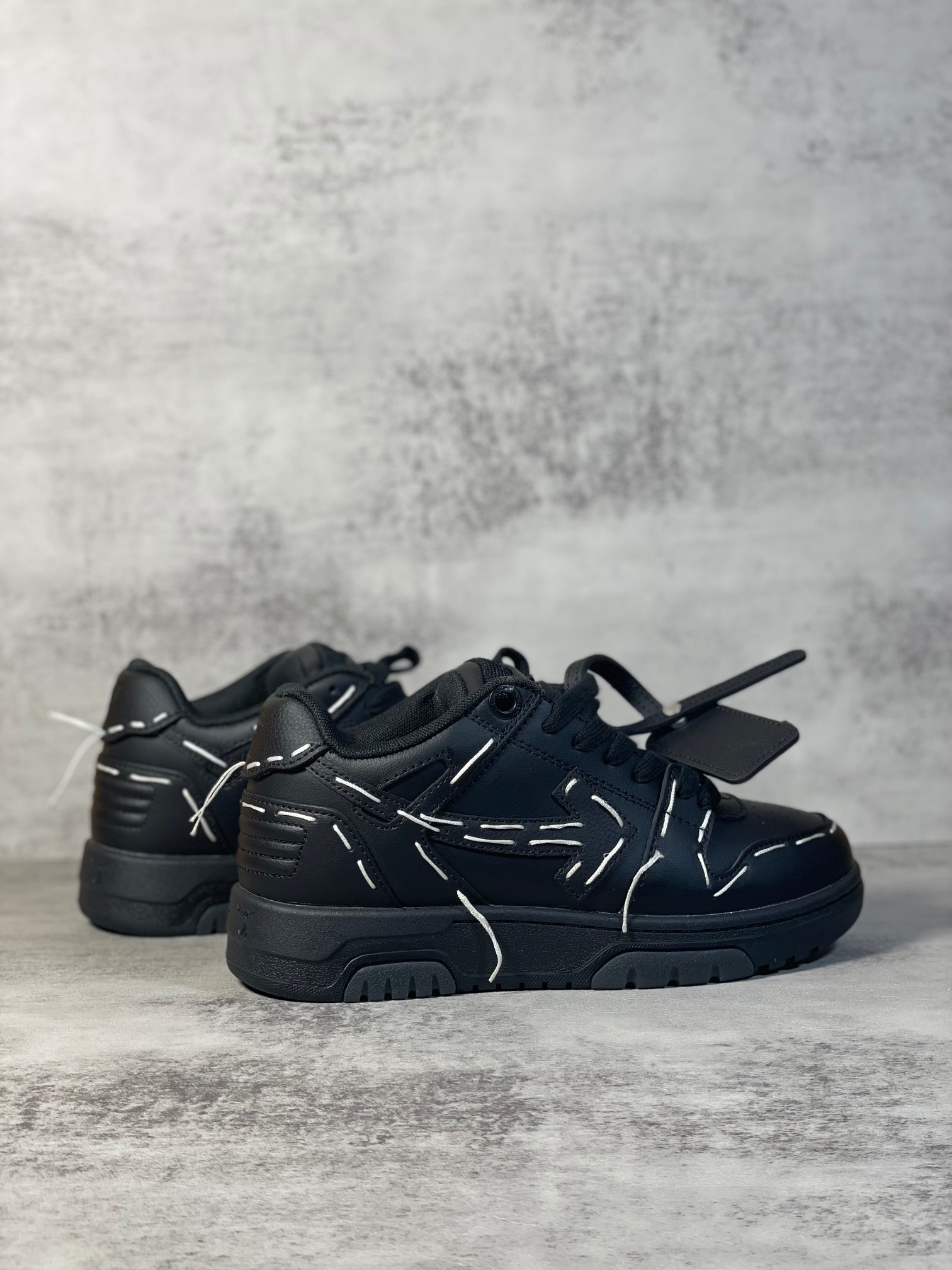 Off-White Out Of Office Low Sneakers Black