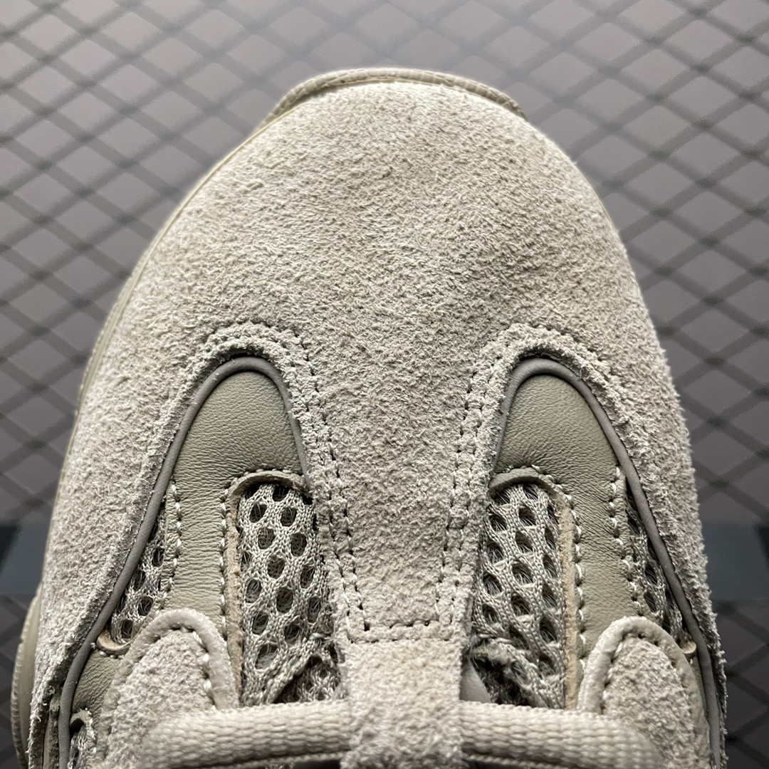 Adidas Yeezy 500 Taupe Light Sneakers - Taupe