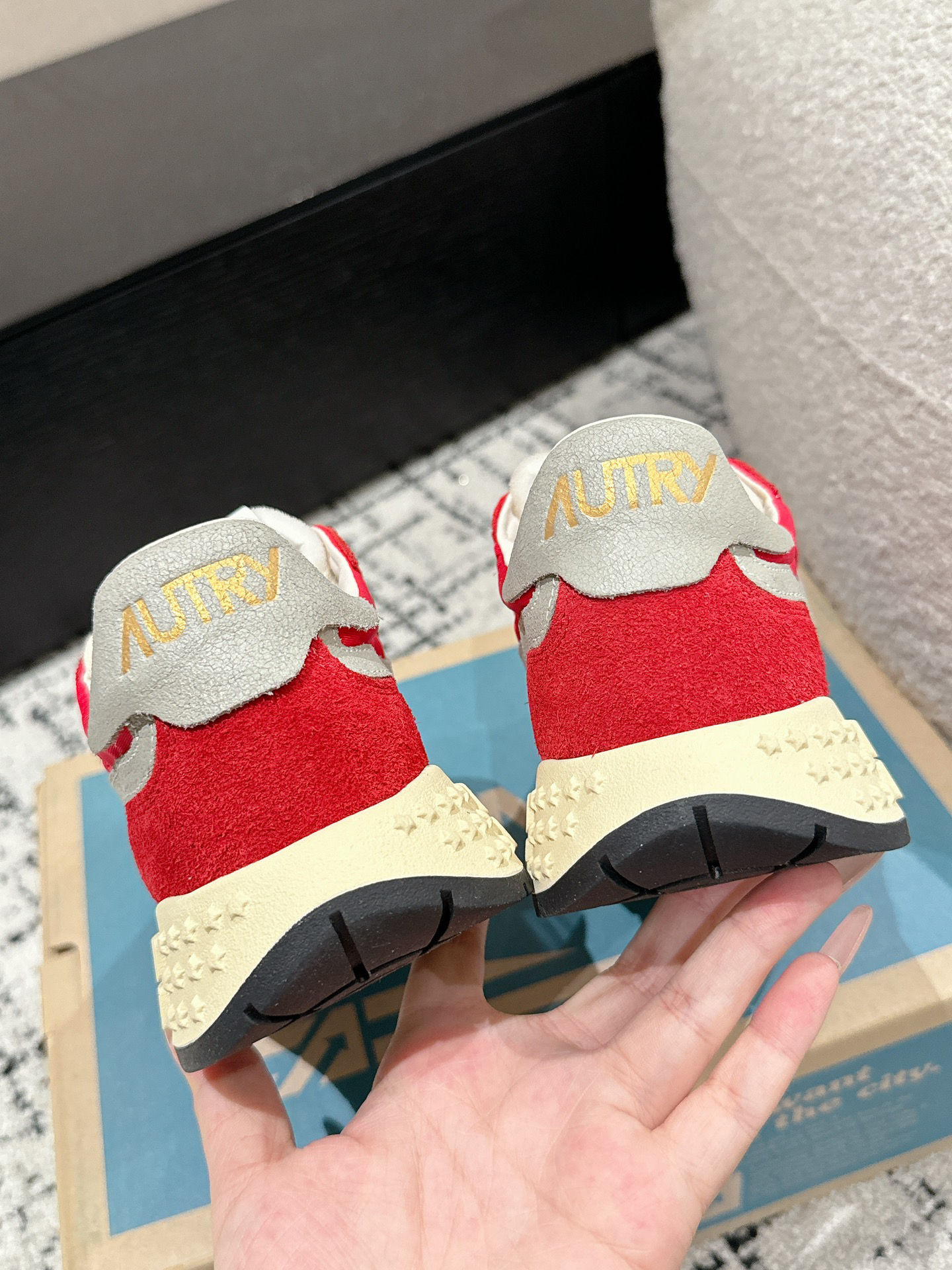 Autry Reelwind Retro Sneakers Red