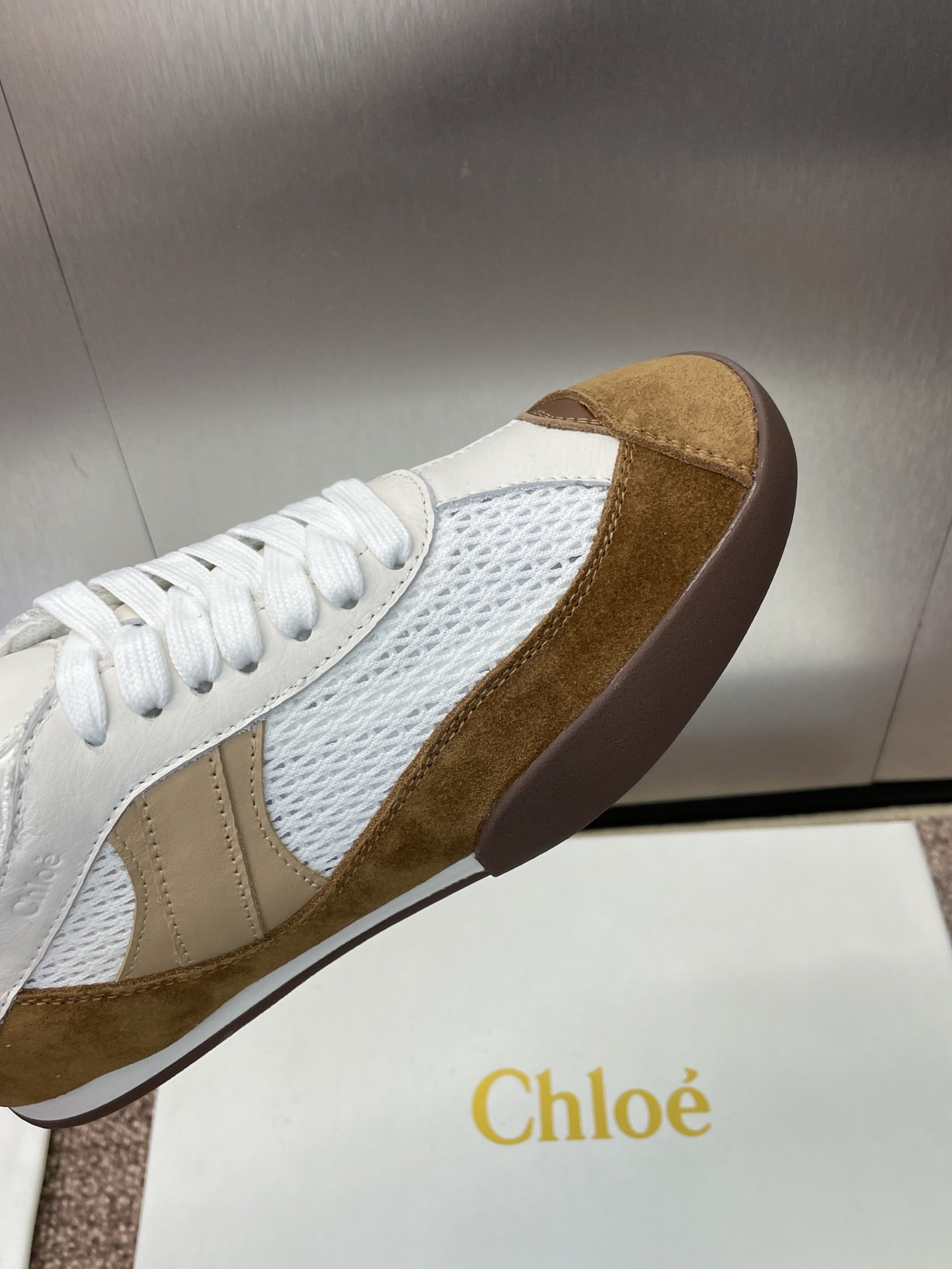 Chloe Runway Low-Top Sneakers Brown