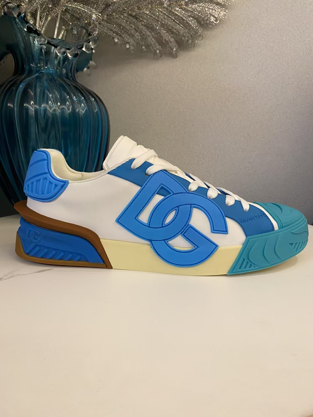 Dolce & Gabbana DG Low-Top Sneakers Blue/White