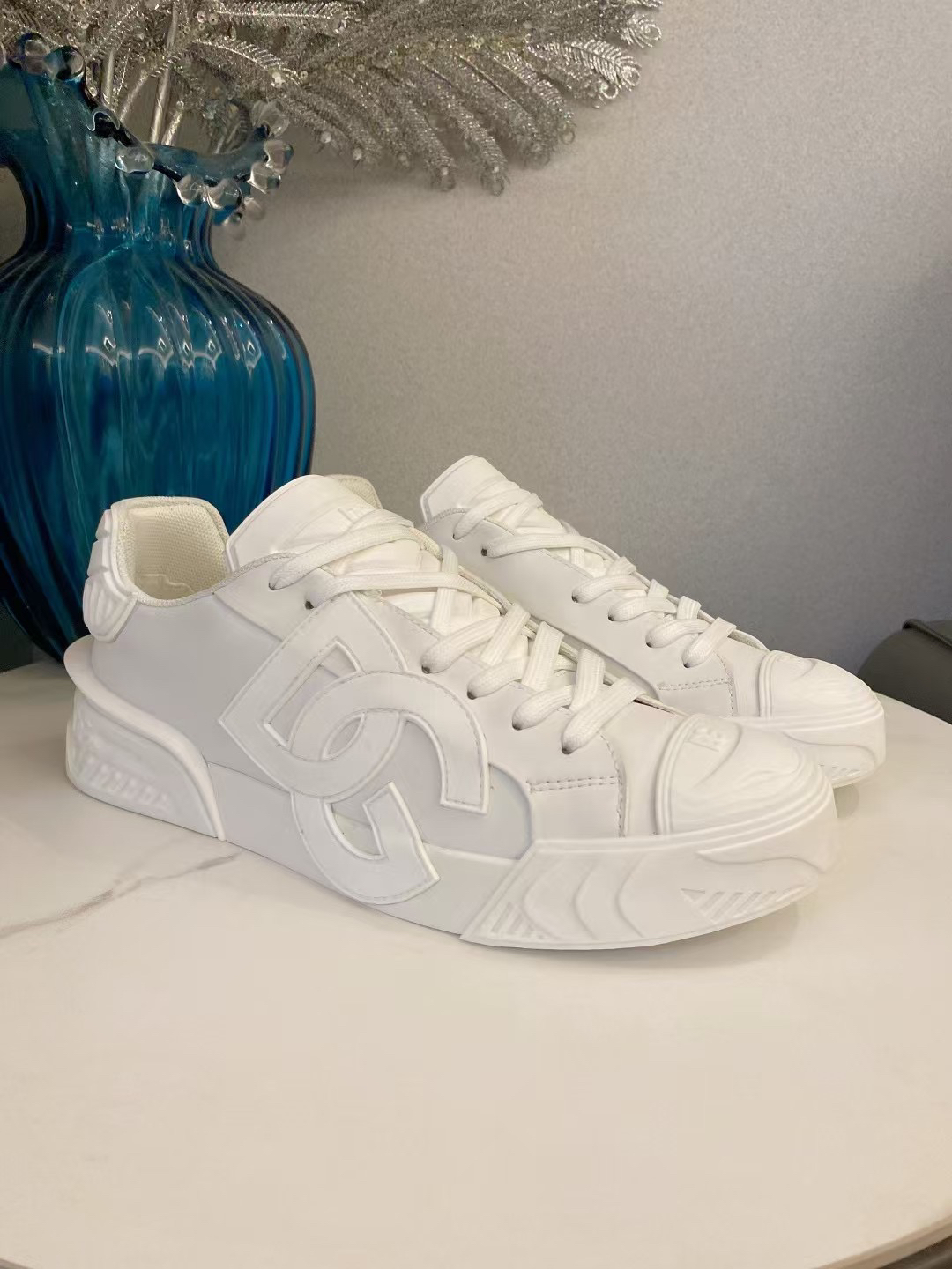Dolce & Gabbana DG Logo Low-Top Sneakers White