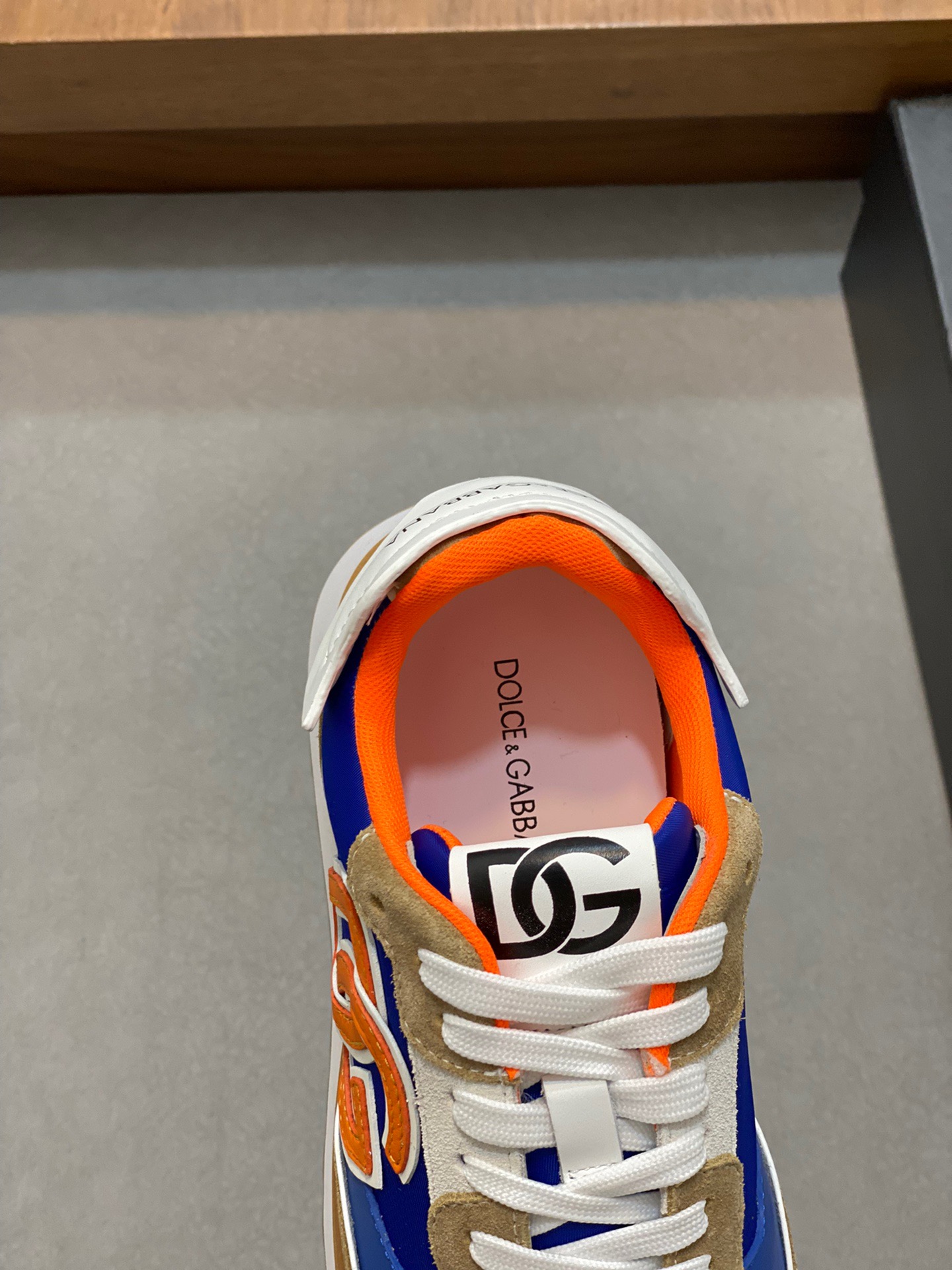 Dolce & Gabbana DG Retro Runner Sneakers Multicolor
