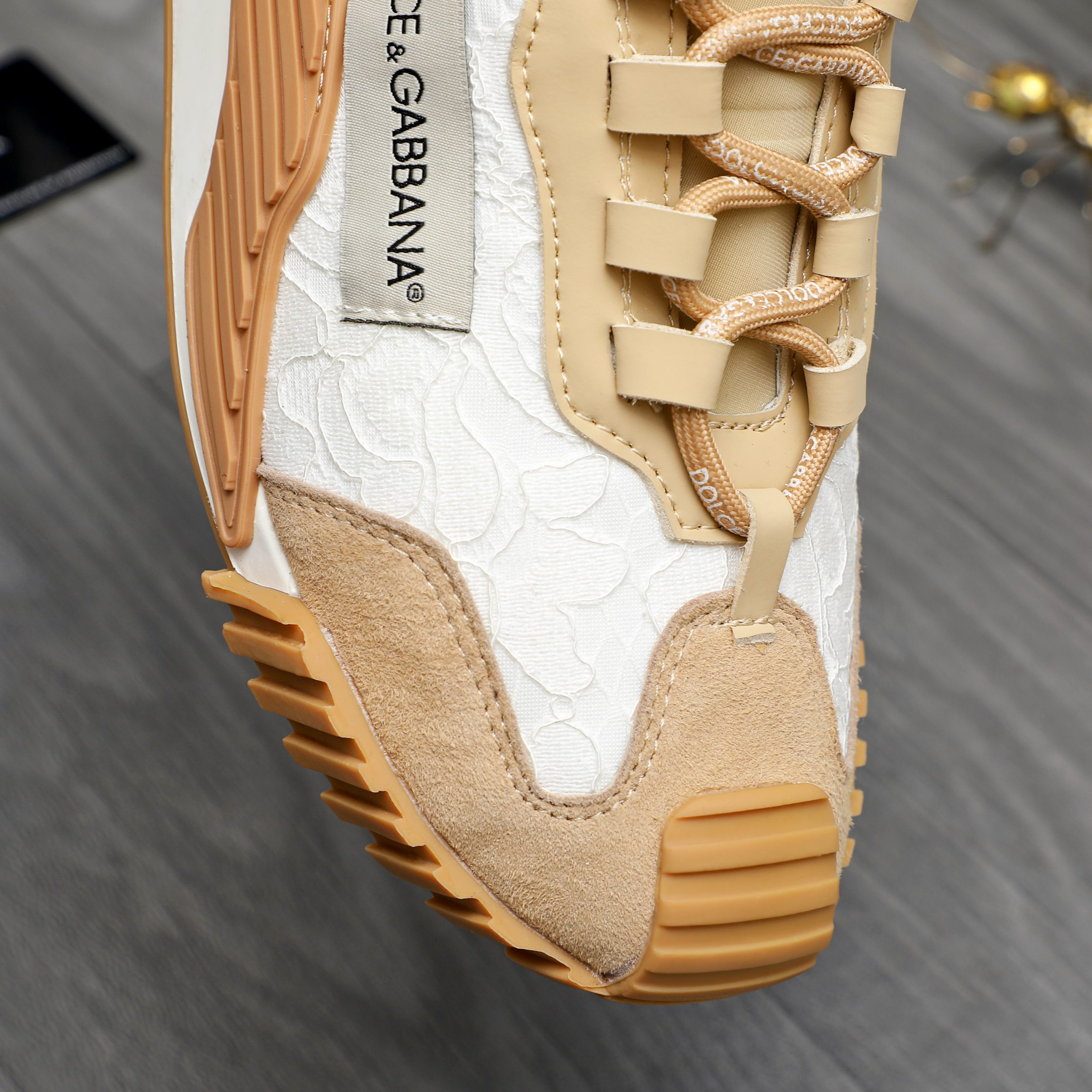 Dolce & Gabbana Lace Sneaker Beige