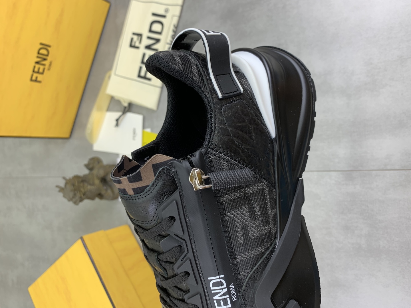Fendi Flow Low-Top Sneakers Black