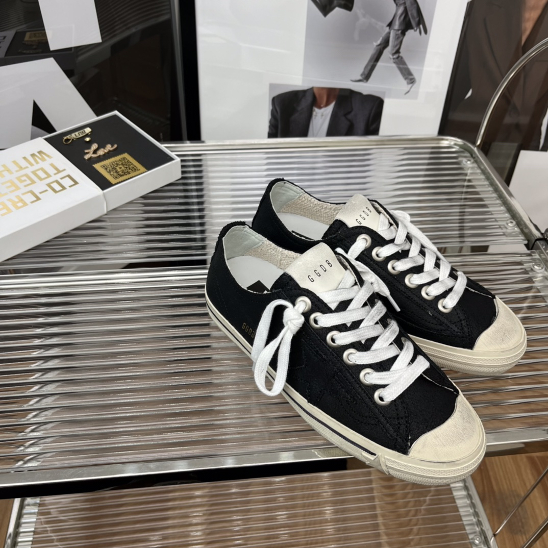 Golden Goose VSTAR2 Canvas Low Sneakers Black