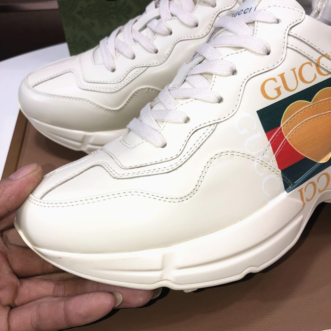 Gucci Heart Logo Dad Sneakers Off-White