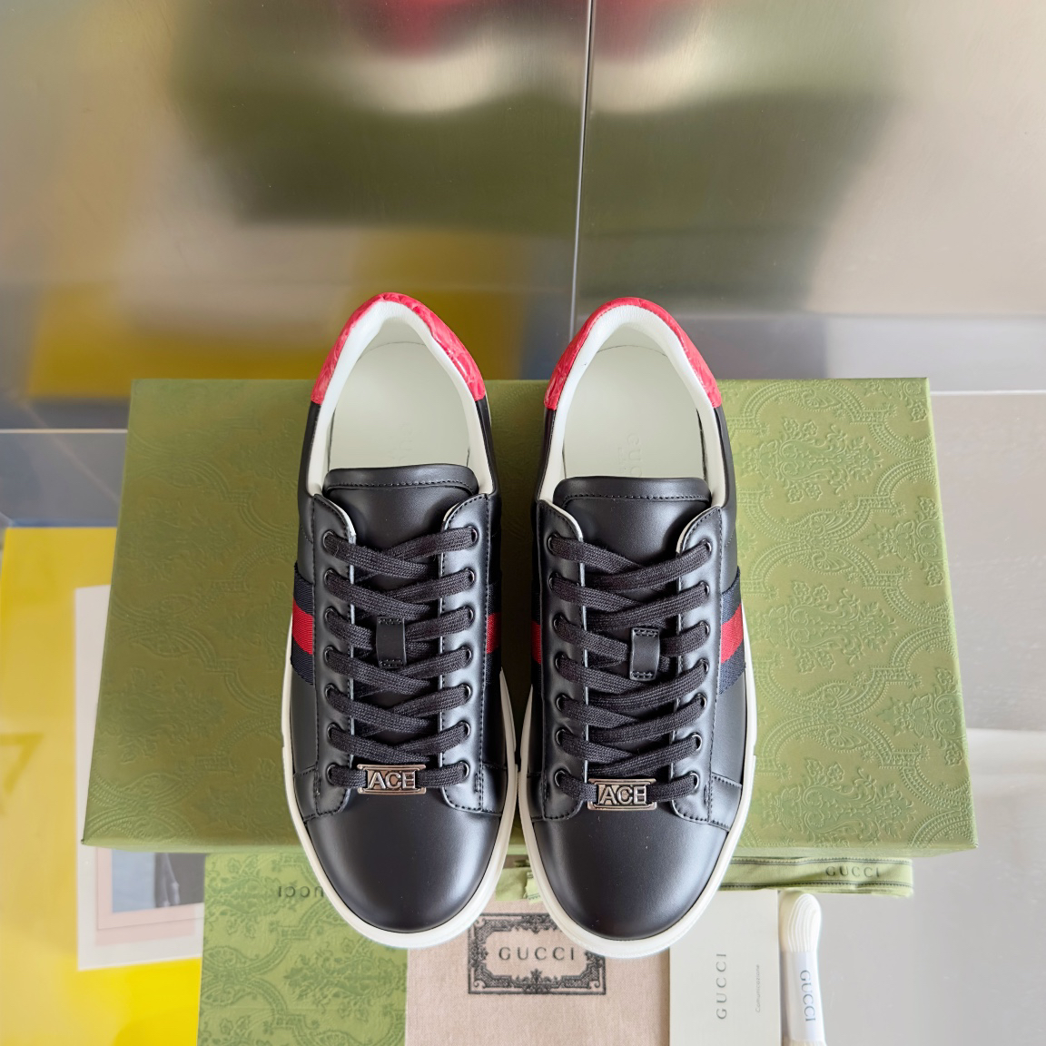 Gucci Ace Leather Sneakers Black/Red