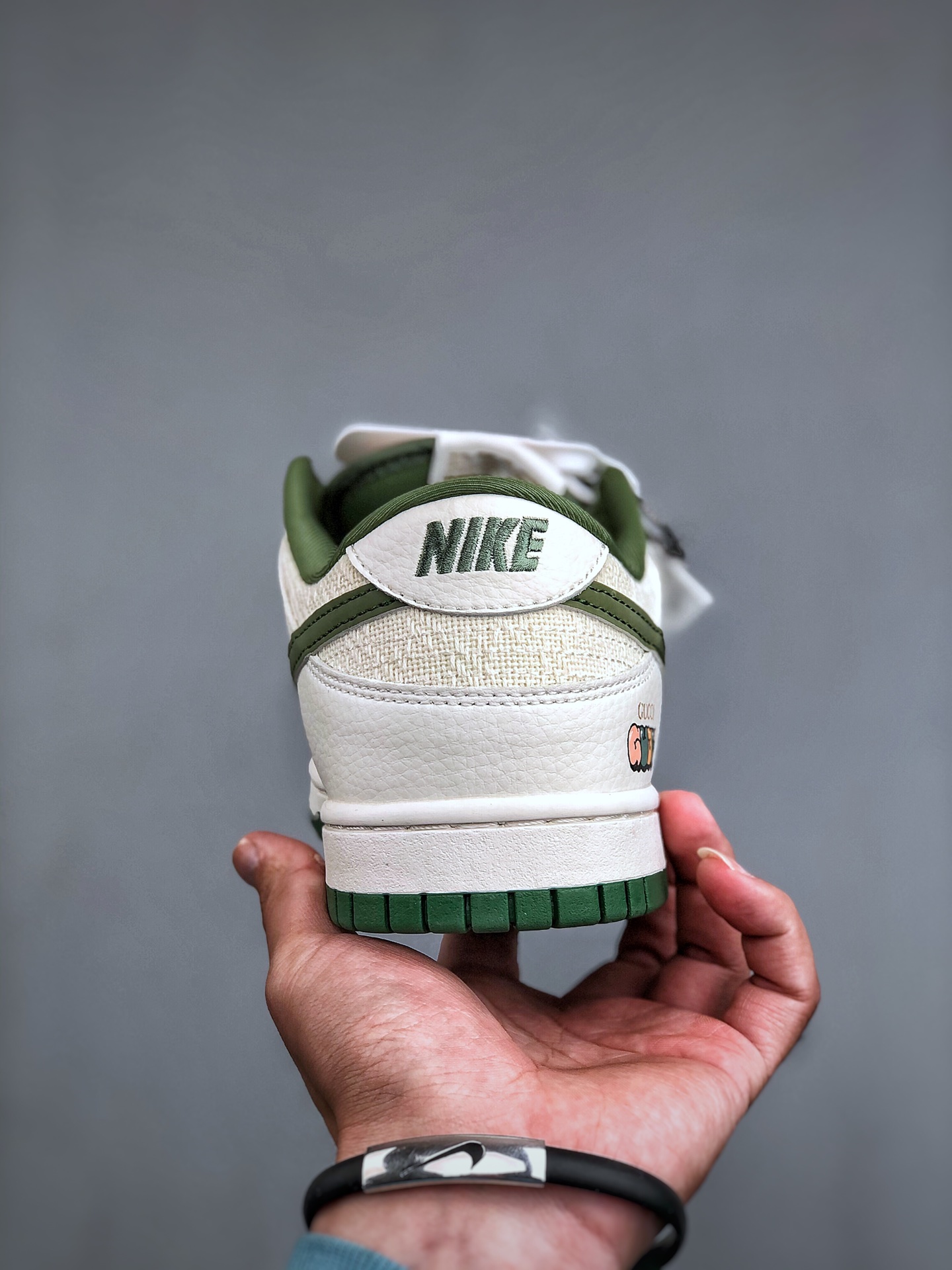 Nike Dunk Low Canvas Sneaker Off-White/Green