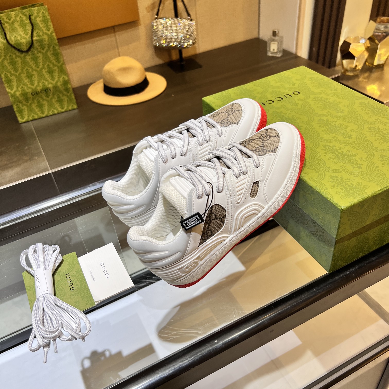 Gucci GG Low-Top Sneakers White/Red