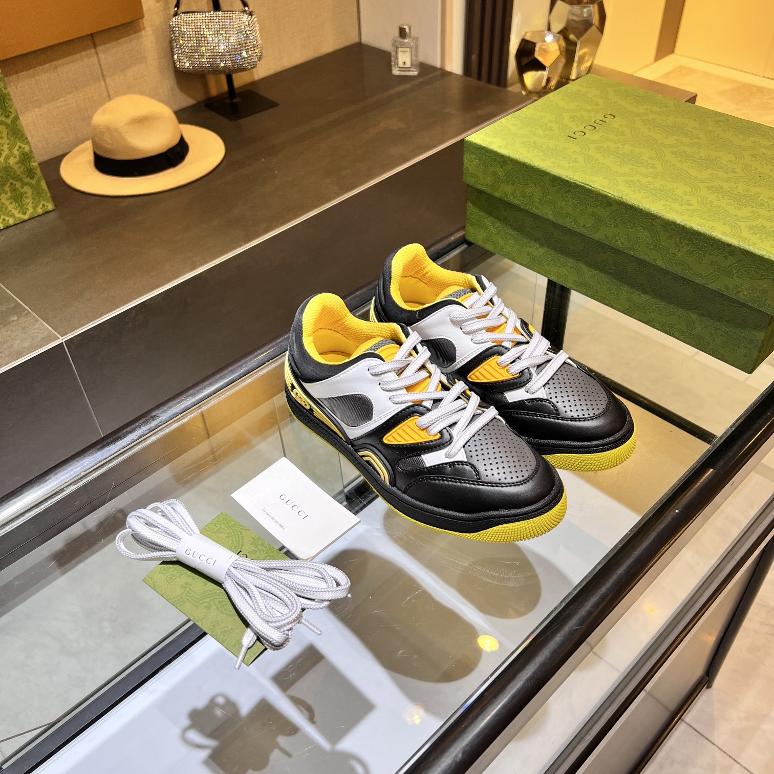 Gucci 2022 Low-Top Couple Sneakers Black/White/Yellow