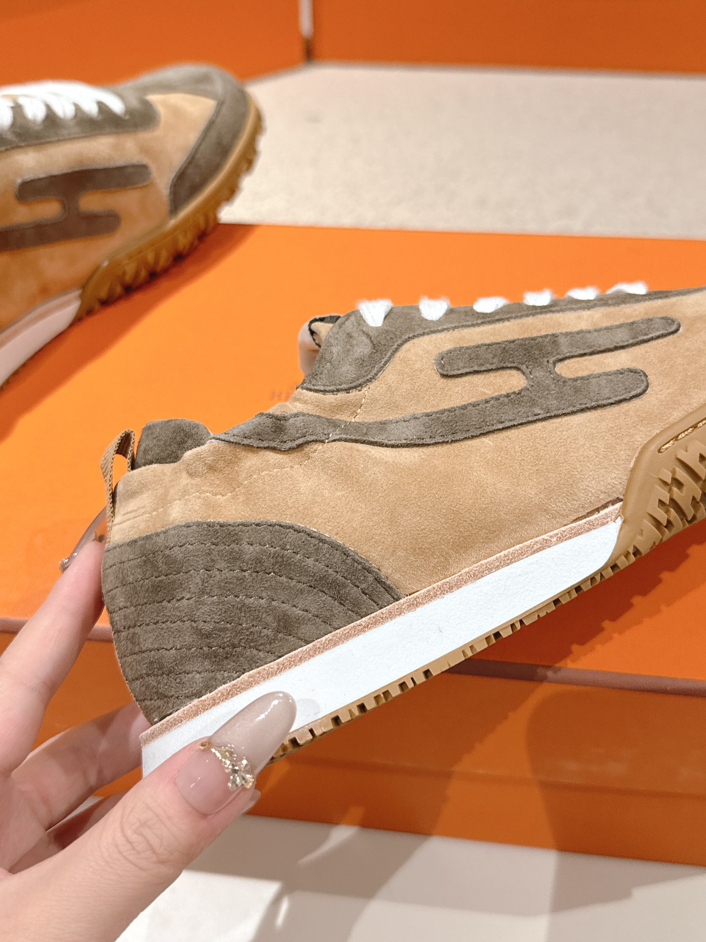 Hermes Suede H Logo Sneakers Multicolor
