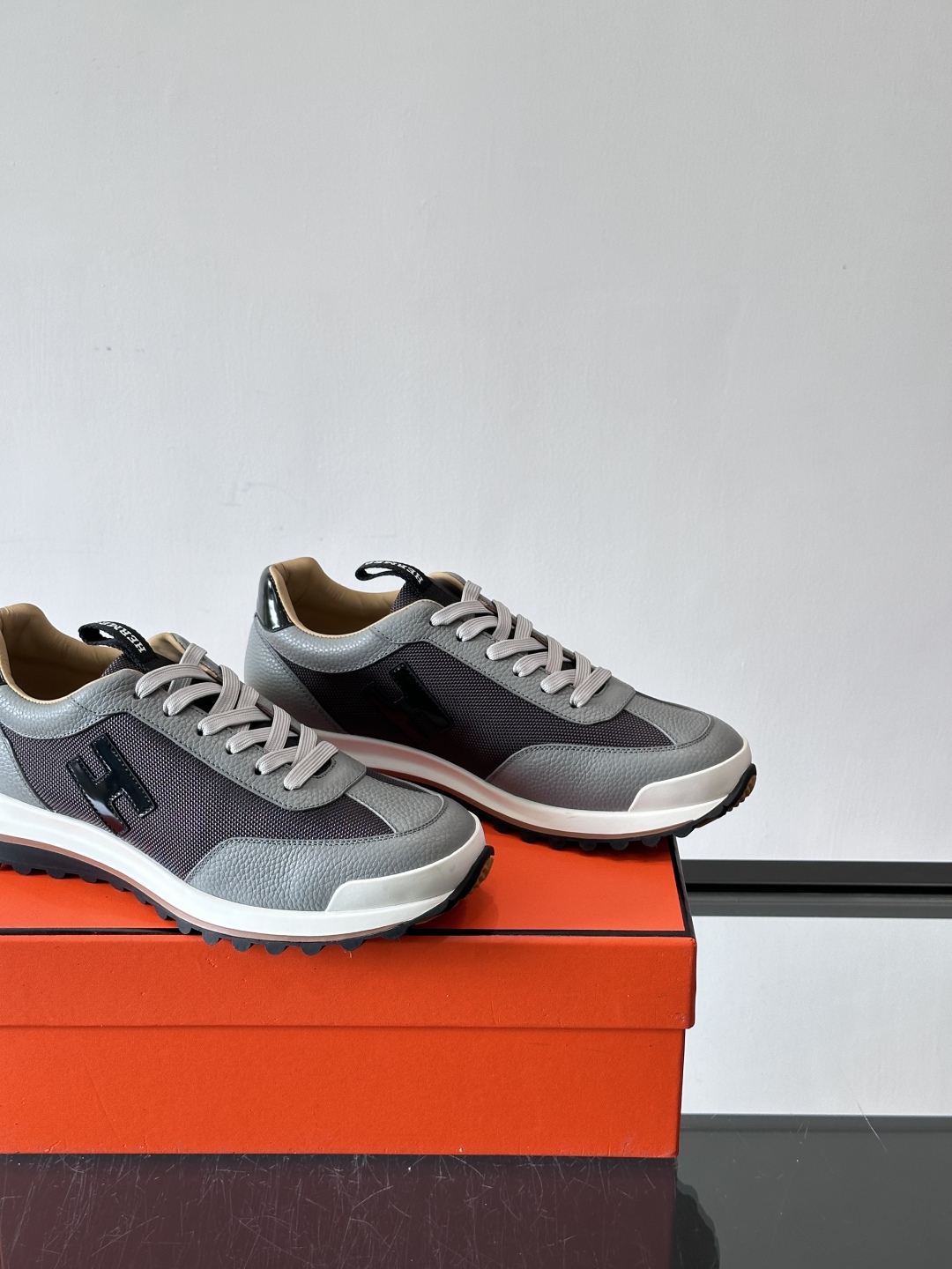 Hermes Hugo Platform Sneakers Grey/Black
