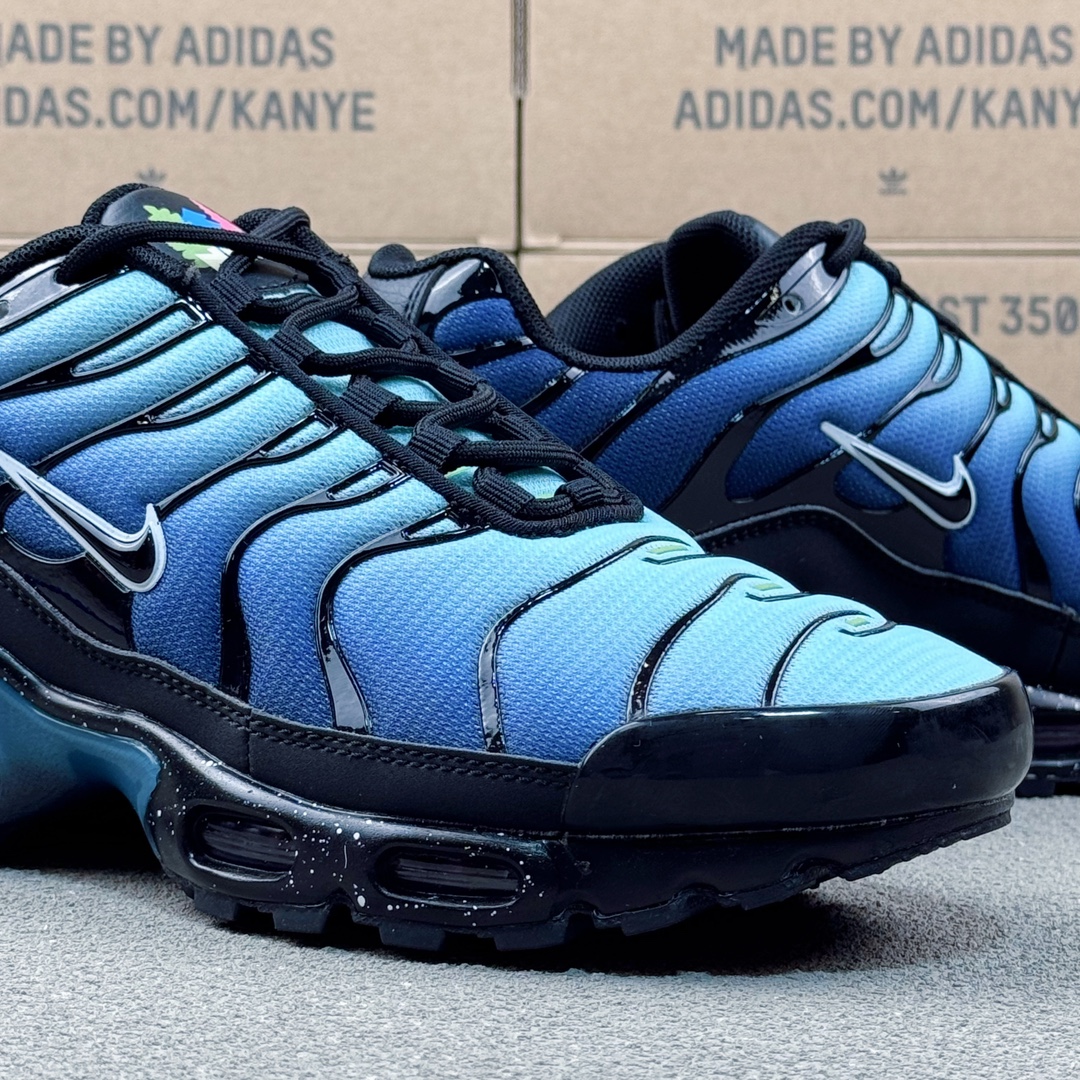 Nike Air Max Plus Drift TN Air Cushion Sneakers Blue/Black