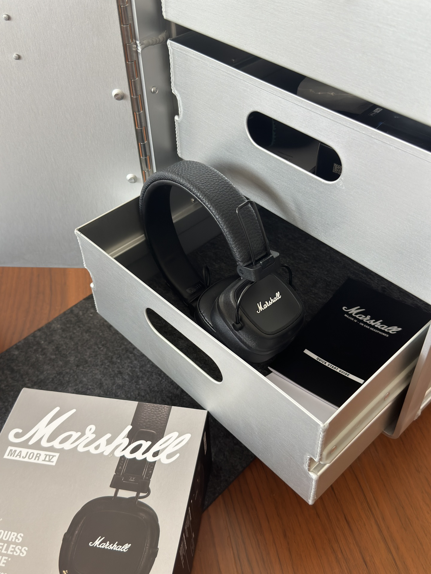 Marshall Major IV Wireless On-Ear Headphones Black