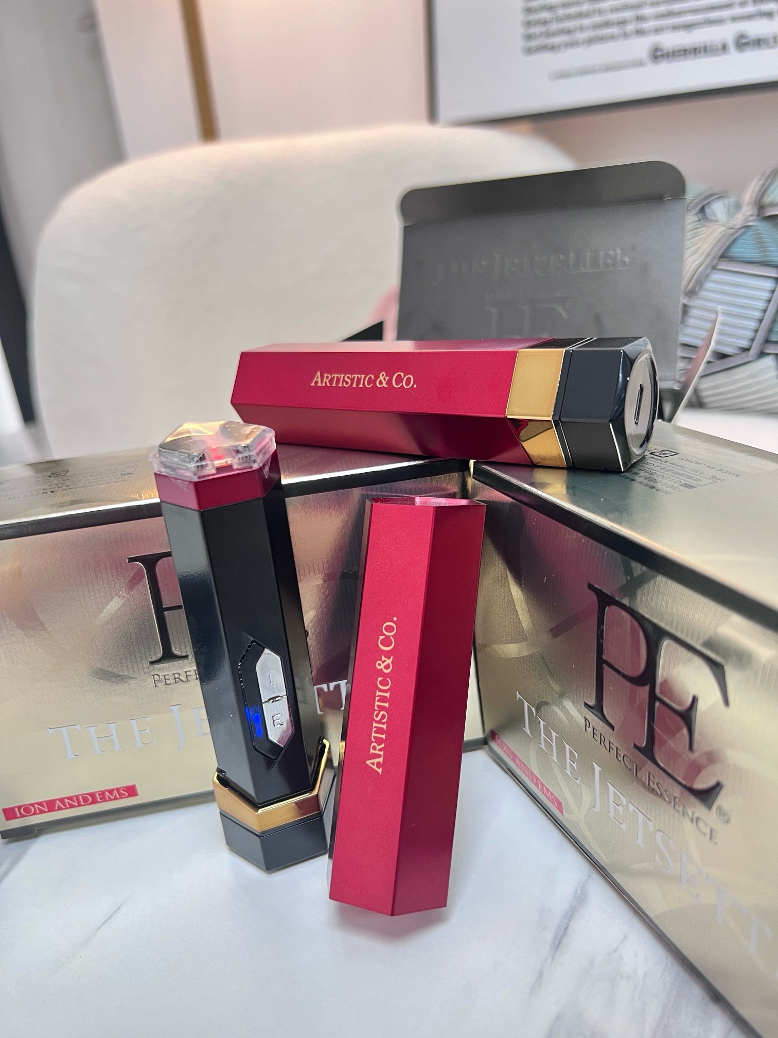 Artistic&Co Jetsetter Red