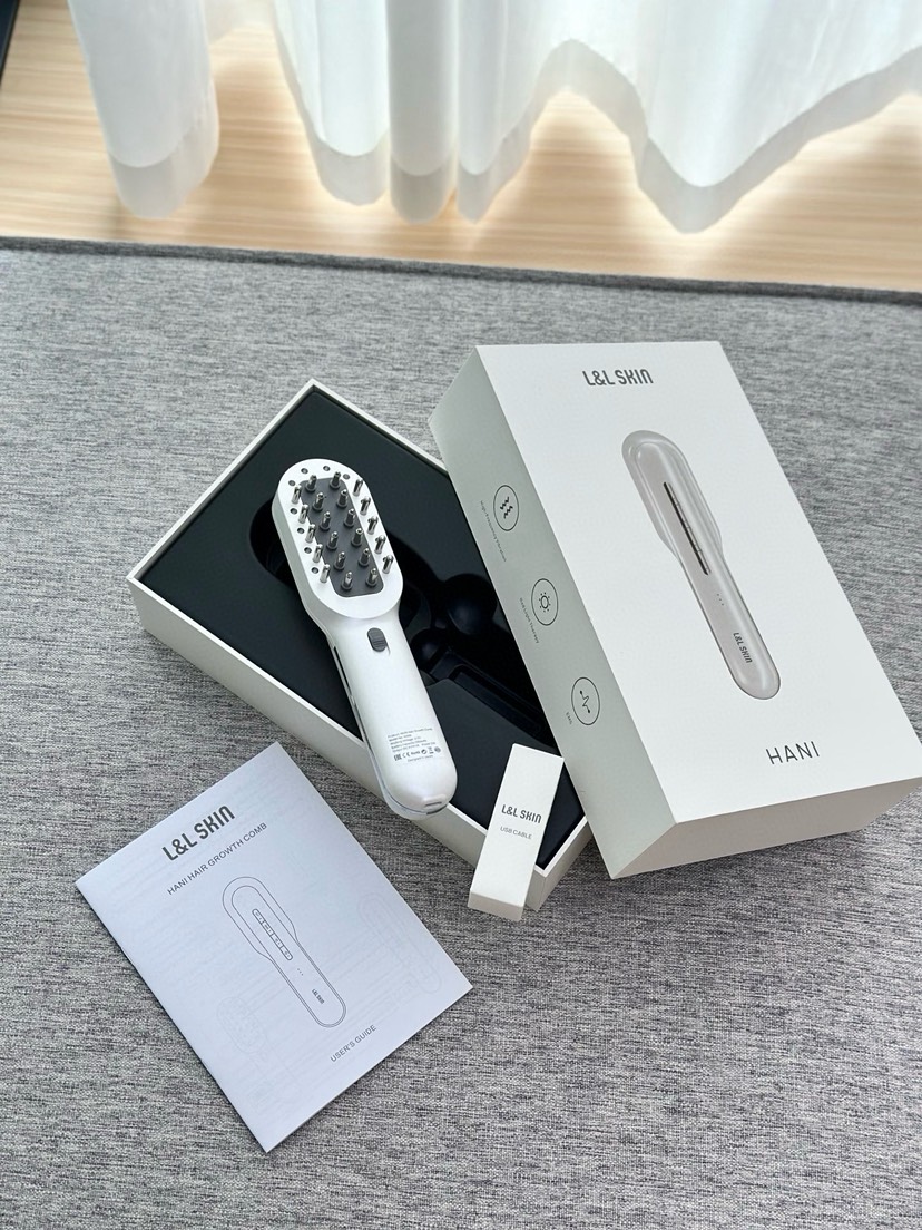 L&L Skin HANI Red Light Scalp Massage Comb White