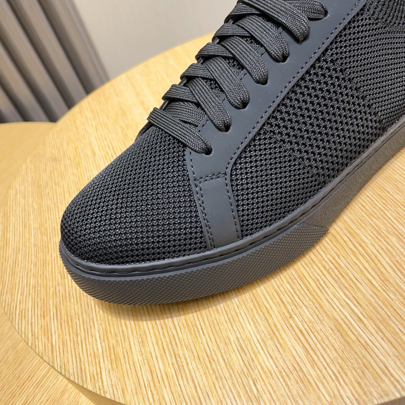Lacoste Classic Knit Low-Top Sneakers Black