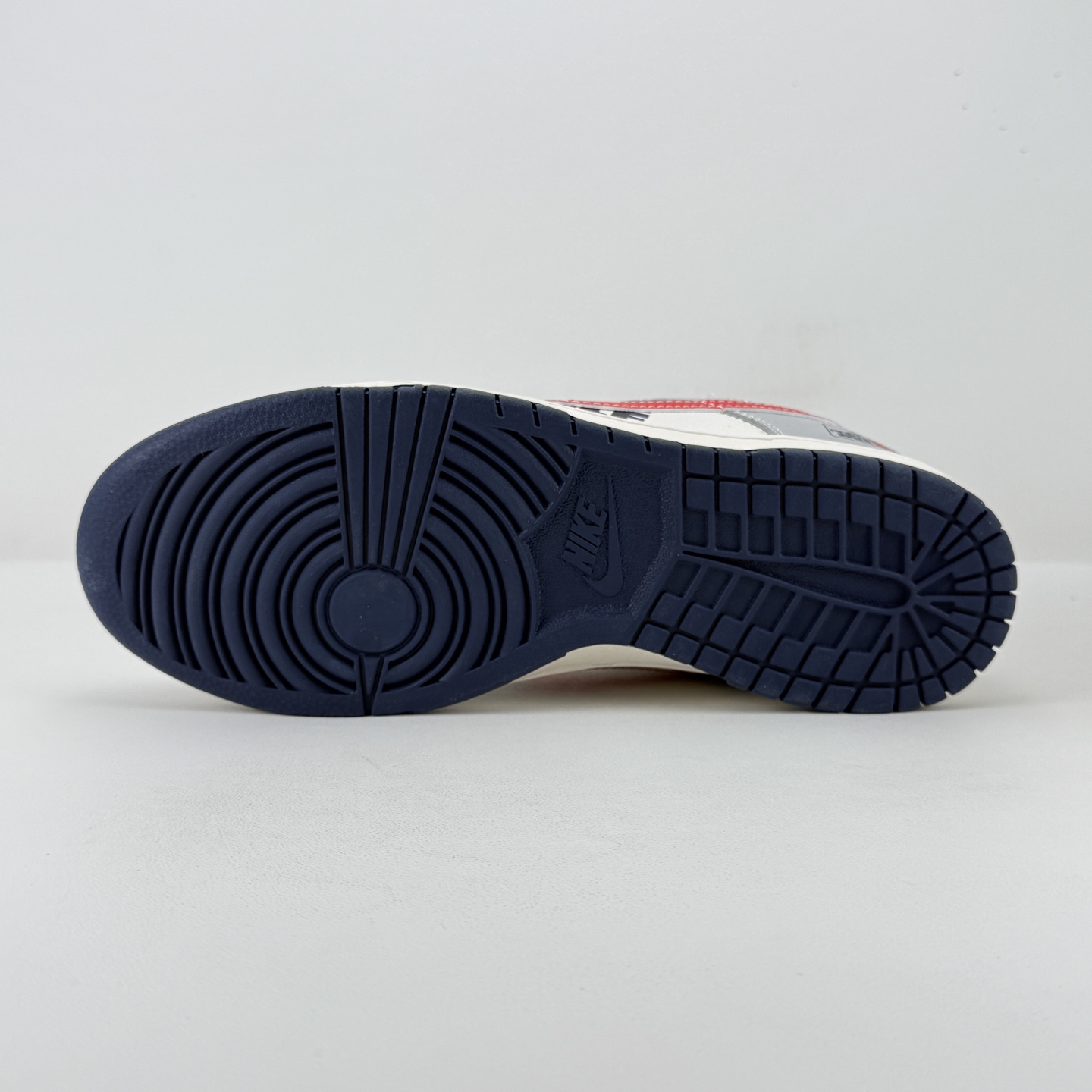 Nike Dunk Low TNF Grey Red