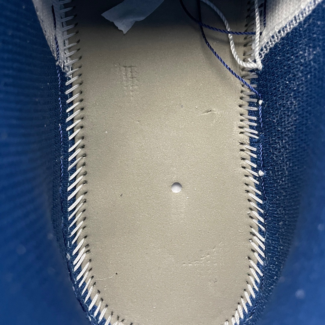 Jordan Air Jordan 1 Mid DN3706-401 Blue