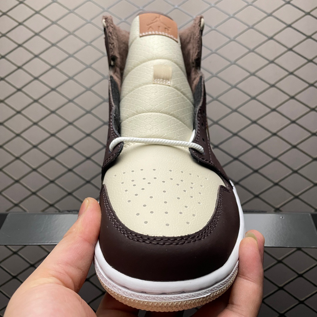 Jordan 1 Mid Retro Brown Beige