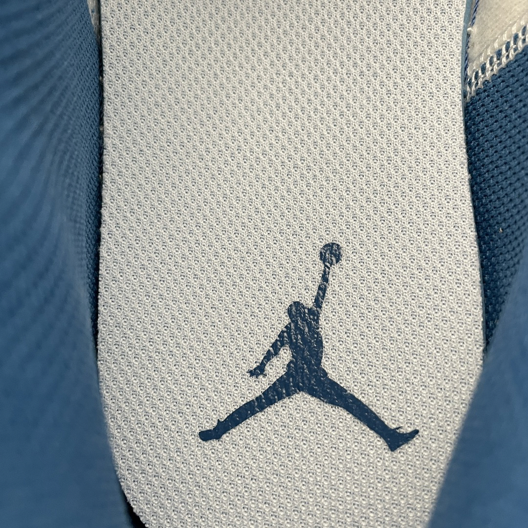 Jordan Air Jordan 1 Mid Blue/White